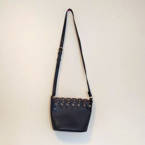 Stella & dot - Navy Blue small handbag with liner